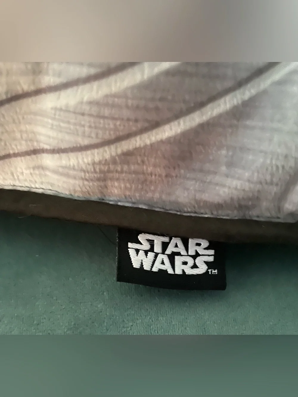 Star Wars BB8 decorative pillow, 16x16.